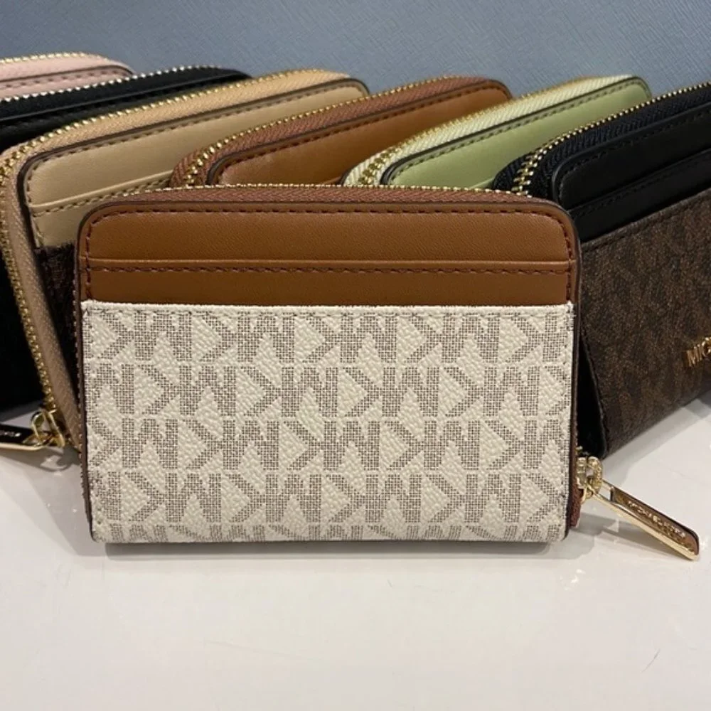 Michael Kors Jet Set Travel Medium Zip Around Card Case Vanilla